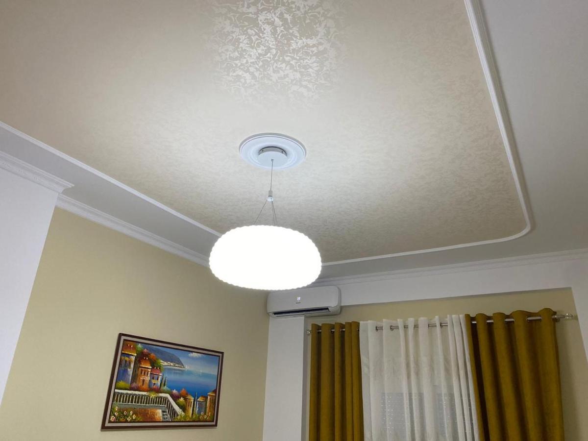 Kevin'S Lungomare Apartment Vlore Ngoại thất bức ảnh